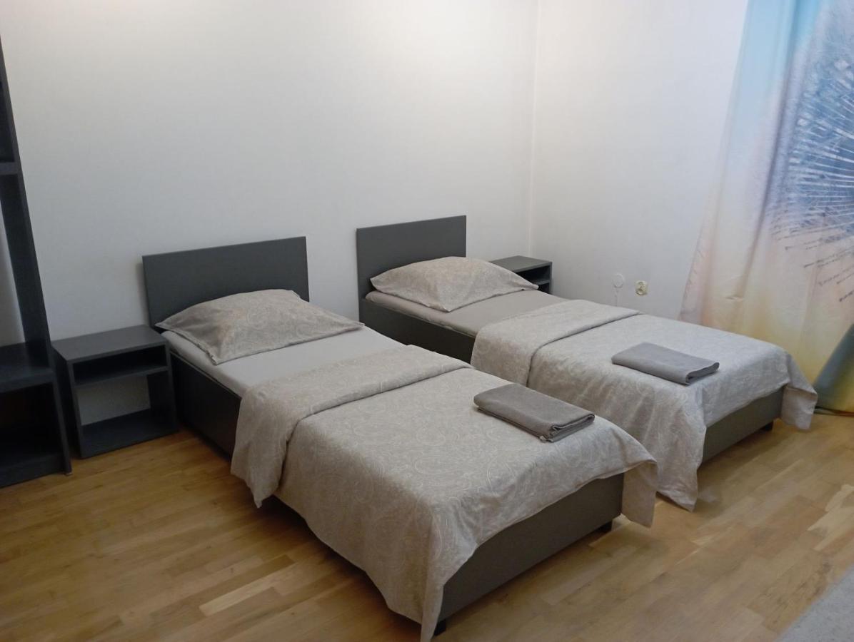 מלון ורשה Meier House Wawer מראה חיצוני תמונה