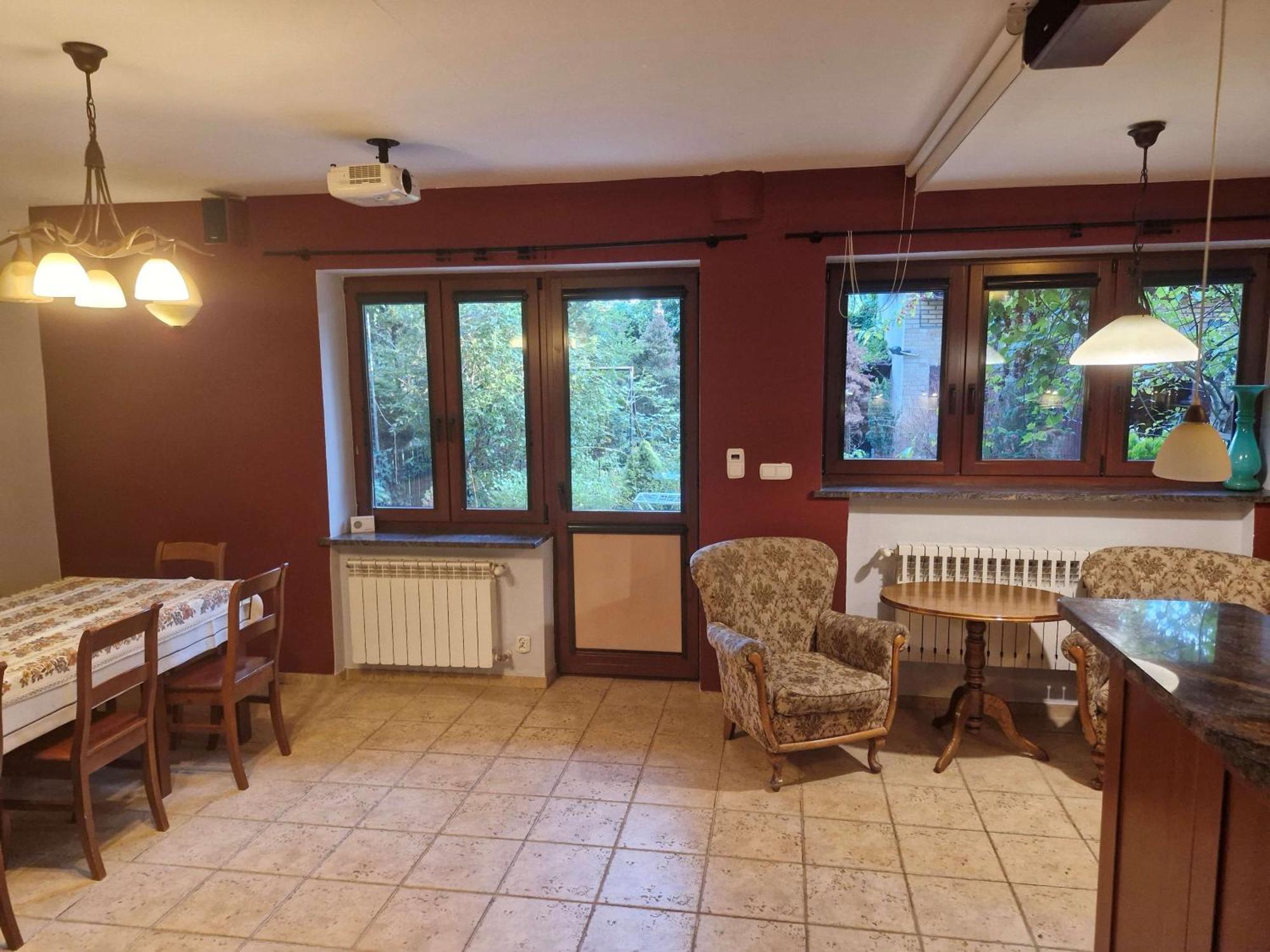 מלון ורשה Meier House Wawer מראה חיצוני תמונה
